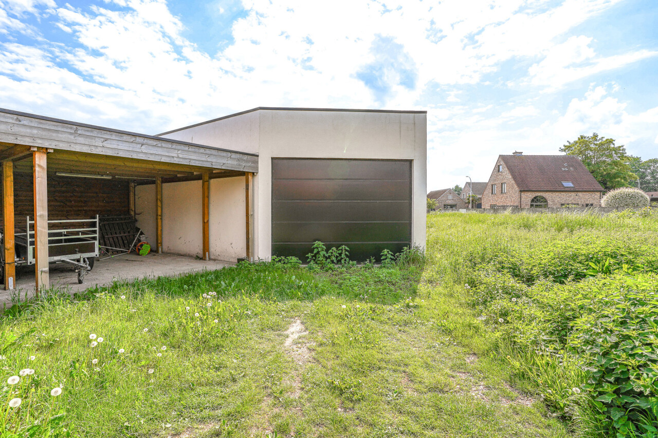 Enclosed garage